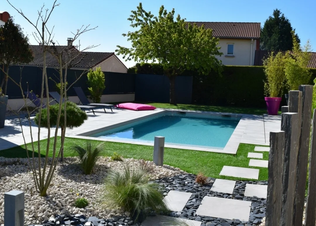 creation-de-piscines-et-amenagment-autour-piscine